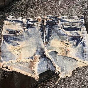 Cut off Jean shorts